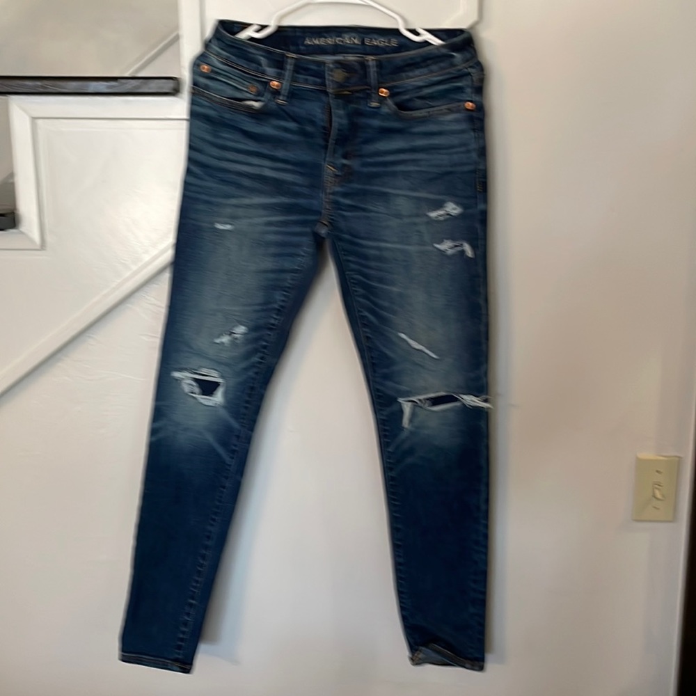 American Eagle men’s denim jeans